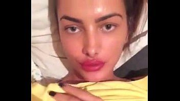play Eleva din iasi de 18 ani s-ar rupe in penisul cu unul ce stie cum sa futa ca un nebun