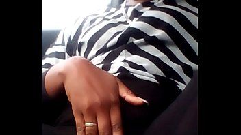 play Sesso orale, xxx frubatran con una ragazza in gonna