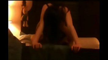 play Hot si finuta este aceasta satena careia adora sa fie fututa in cur mai pe romantic